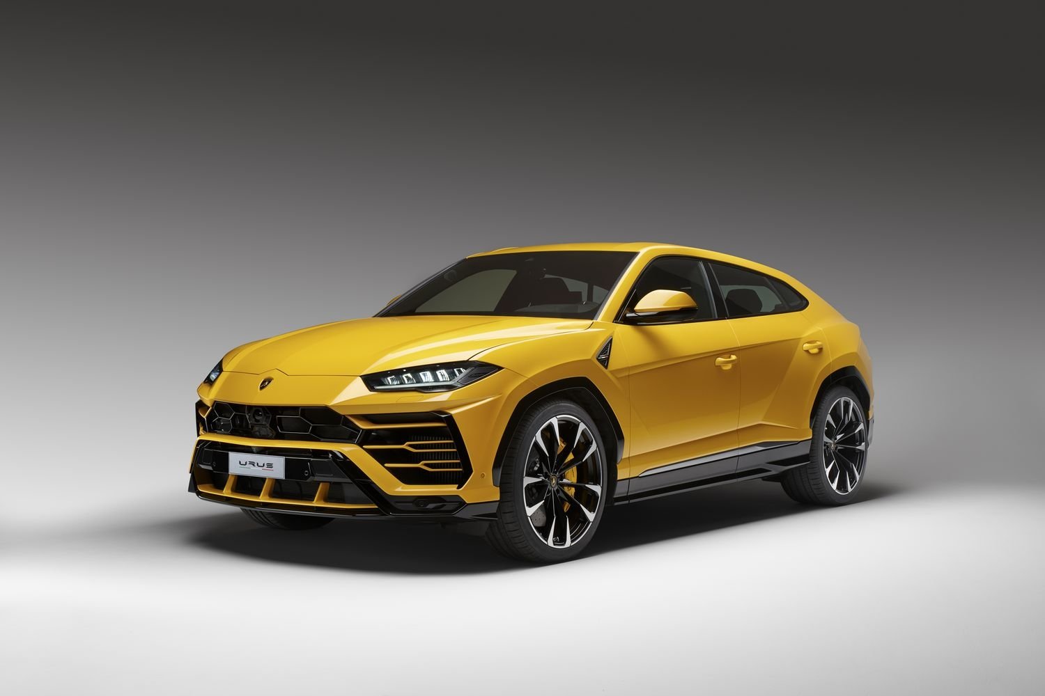 lamborghini-urus